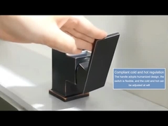 SUS304単一ハンドルの2機能のプルダウン式のスプレーヤーの台所コックSprayhead